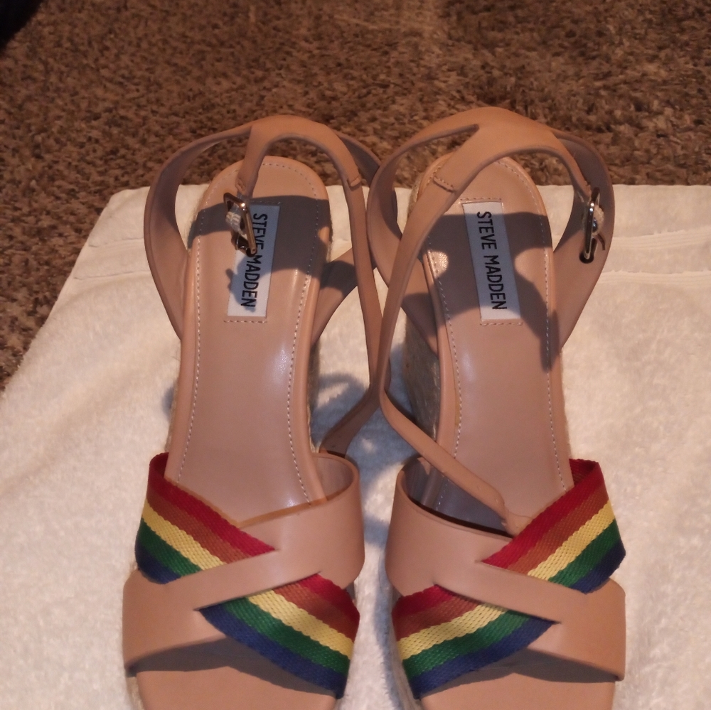 Steve Madden Wedges